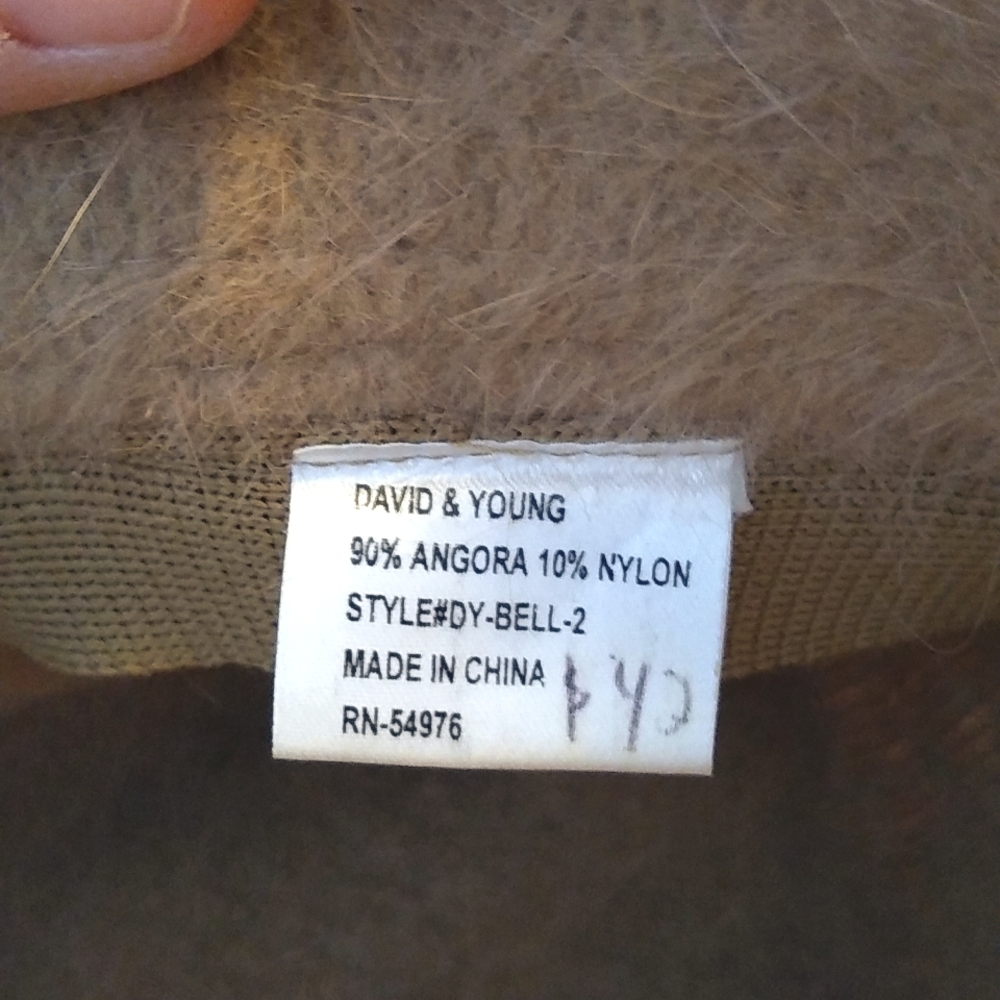 Angora Winter Bucket Hat - Picture 3 of 4